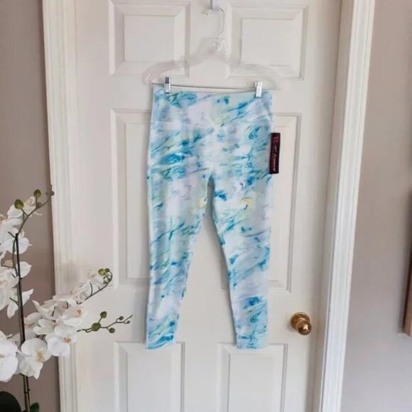 NWT Betsey Johnson white abstract tie dye racer back bra & leggings bundle, L - Picture 6 of 7